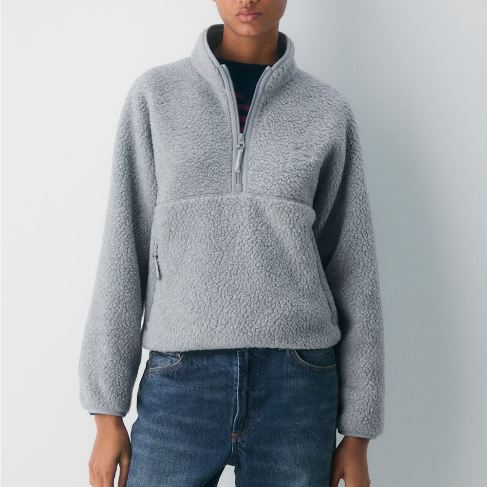 Aritzia Polartec Thermal Pro 1/2 Zip Sweater Heather Grey